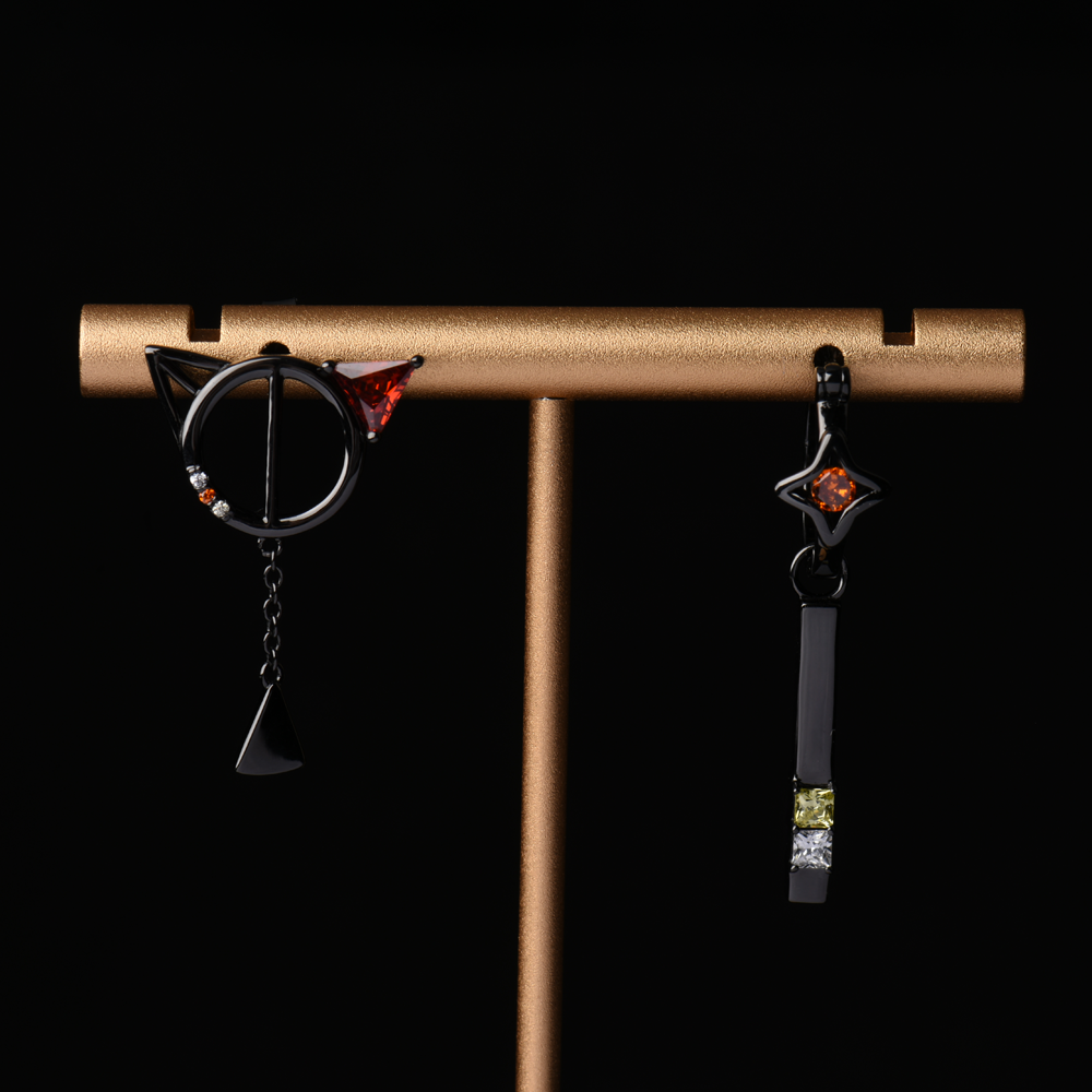 Earrings of the Phantom Thief