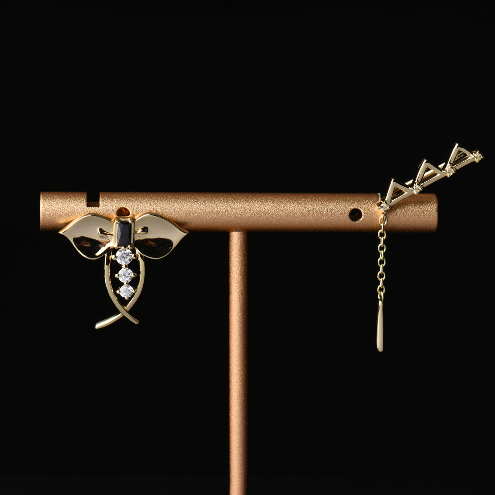 Earrings of the Mafia Boss